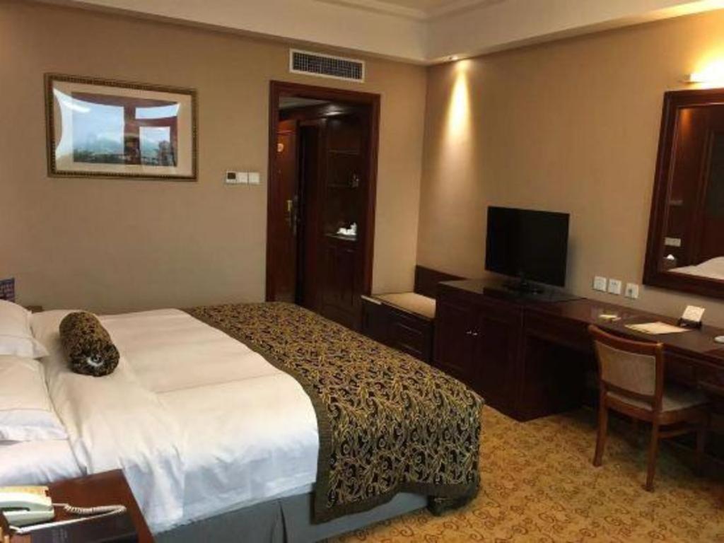 Yantai Golden Gulf Hotel Экстерьер фото