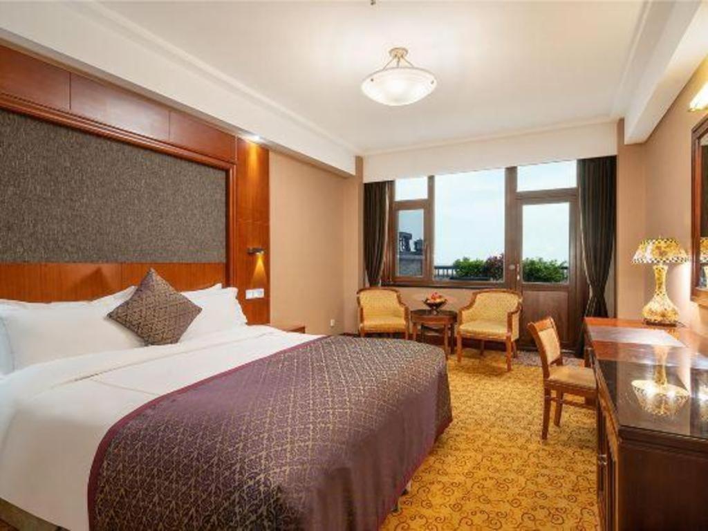 Yantai Golden Gulf Hotel Экстерьер фото